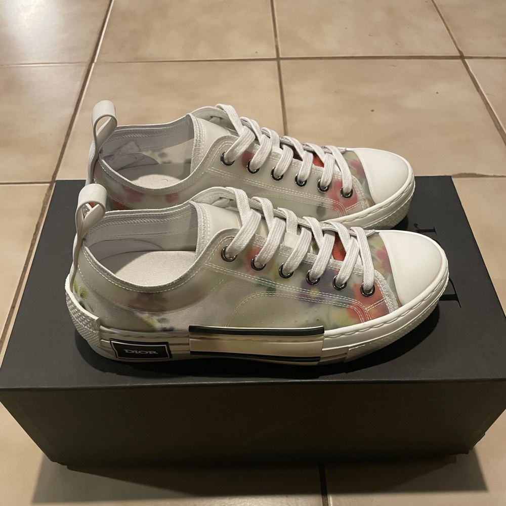 Christian Dior B23 Low top Floral sneaker